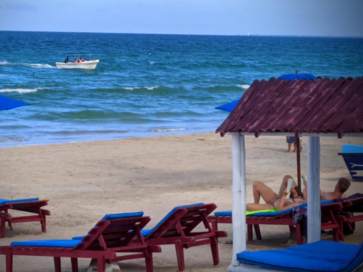 Blue Sand Beach Resort Trincomalee Exterior foto