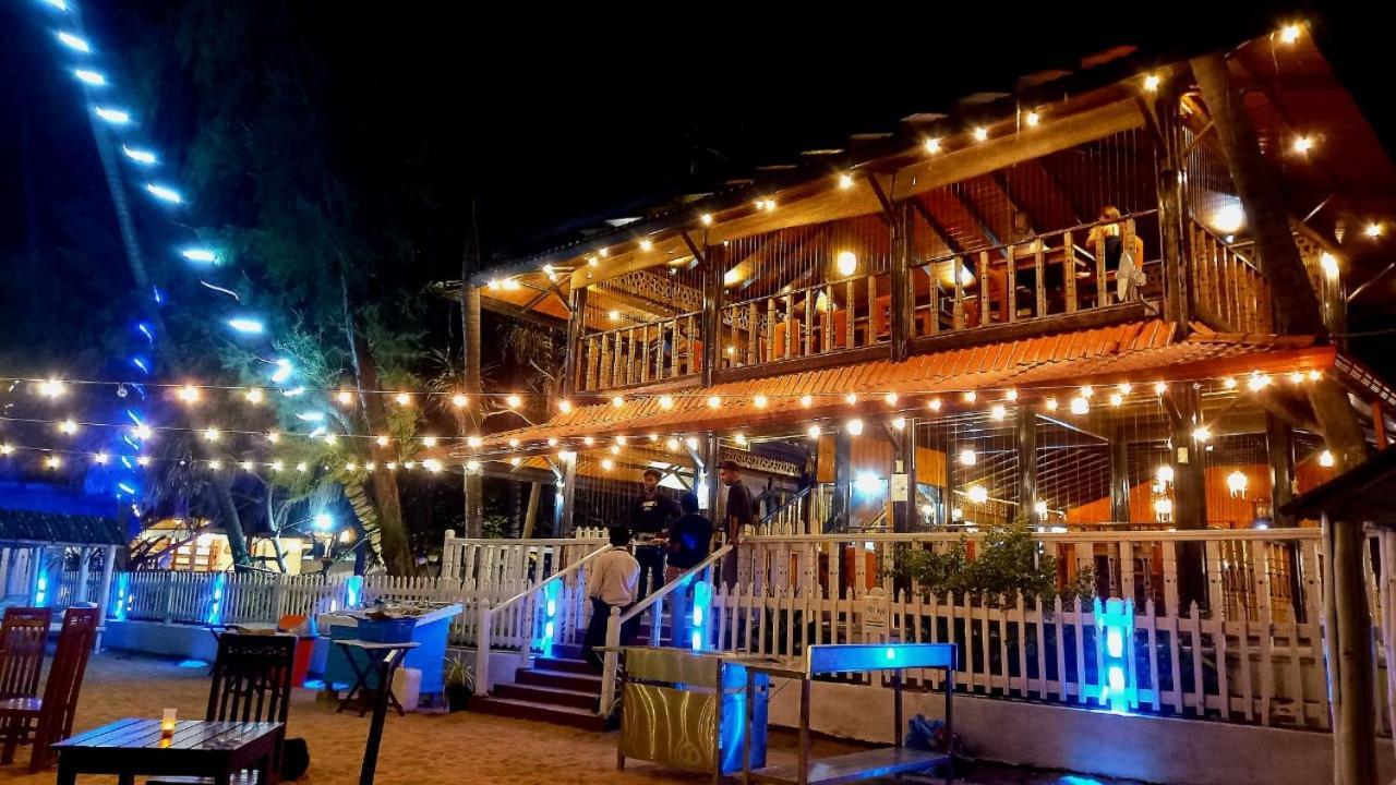 Blue Sand Beach Resort Trincomalee Exterior foto