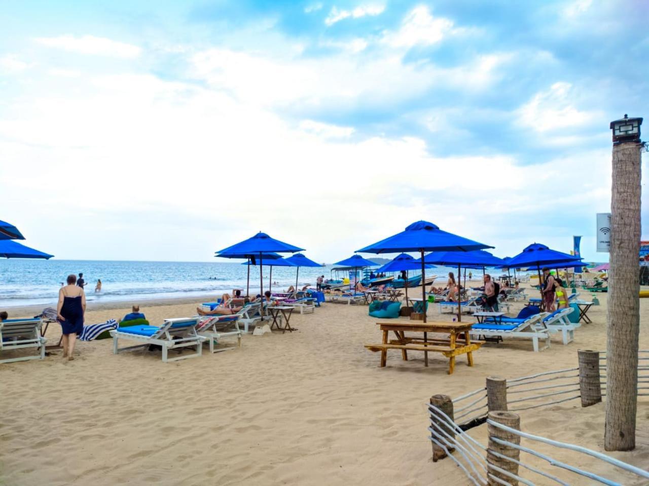 Blue Sand Beach Resort Trincomalee Exterior foto